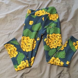 Lularoe leggings